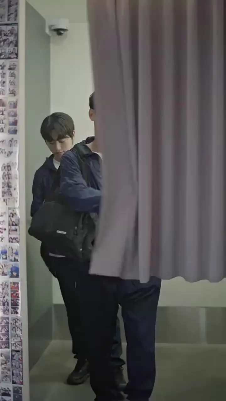Blue Complex - Episode 19
