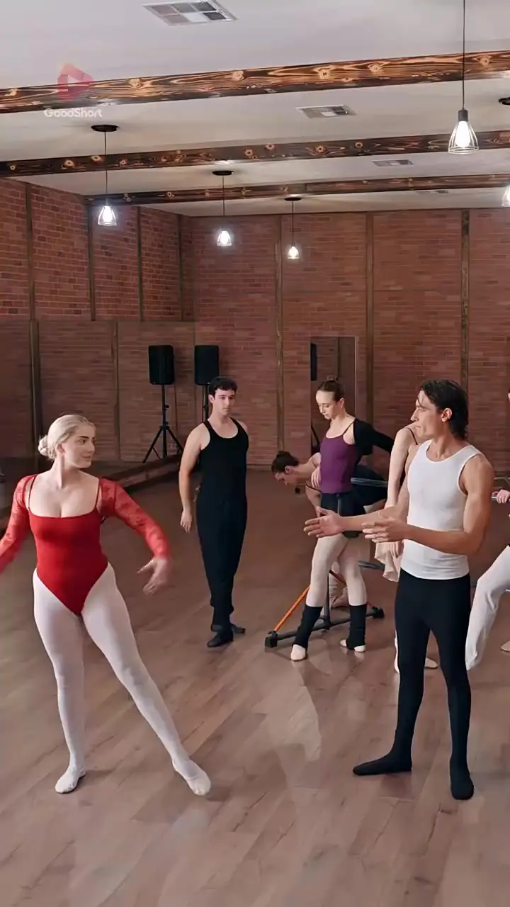 Episode 45 - Swan Queen Dancing Back into His Arms