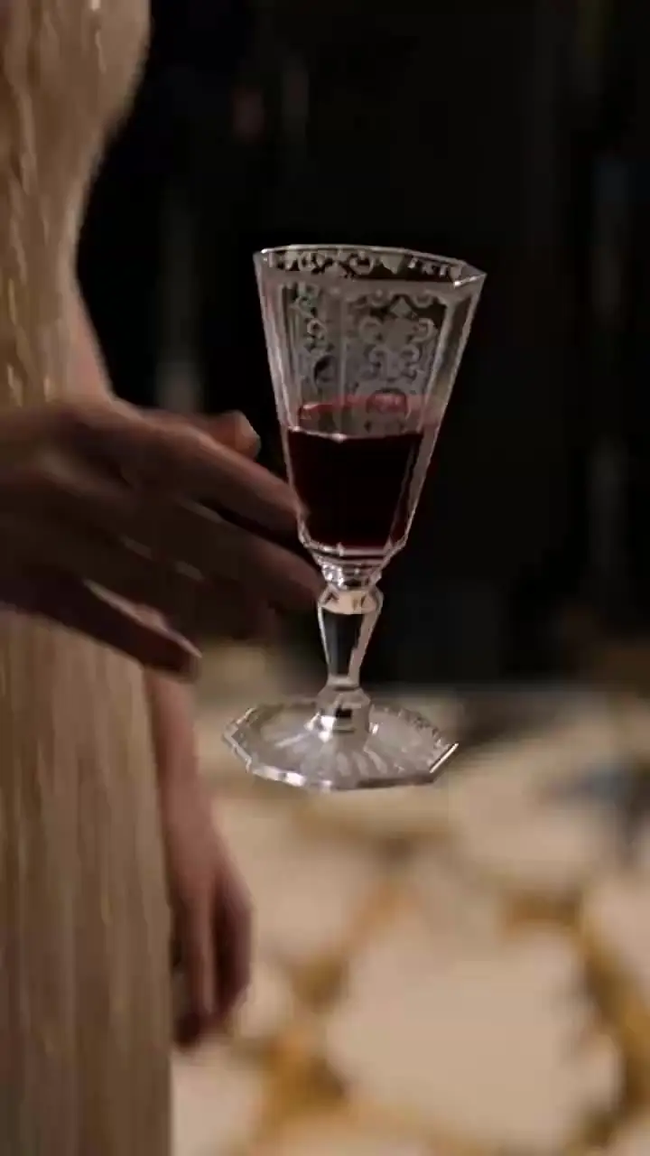 The Vampire King Found His Cure Bride Too Late - Episode 20