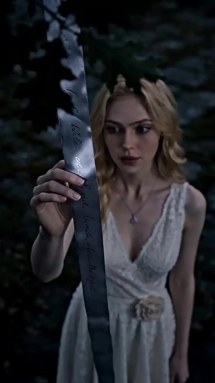The Vampire King Found His Cure Bride Too Late - Episode 14