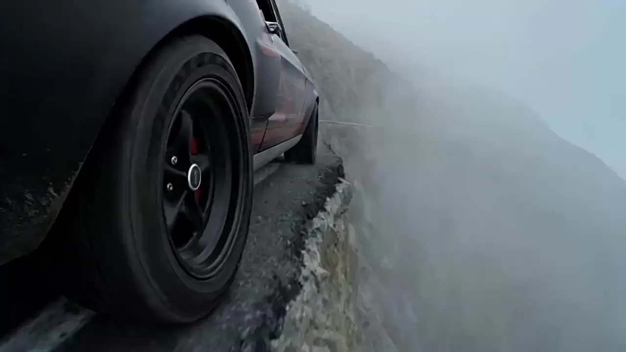 Racing Cars and Chasing Love - Episode 46
